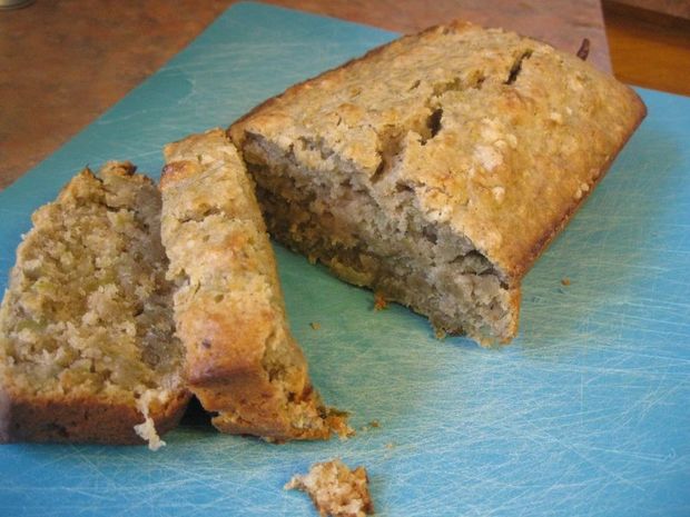 Green tomato bread