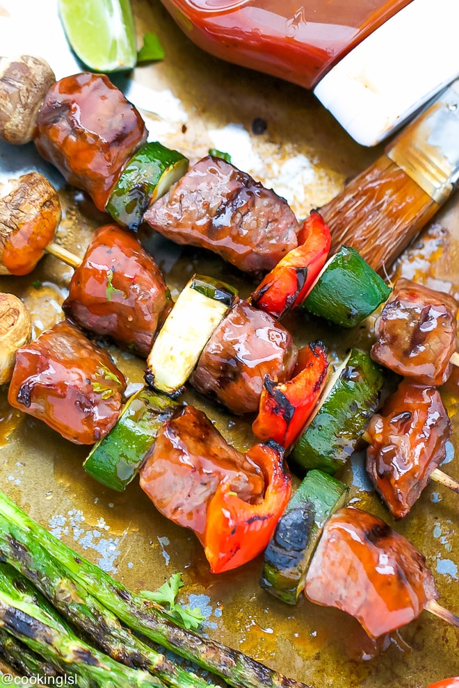 tender-beef-kebabs-tangy-barbecue-sauce