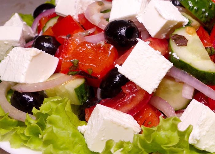 Как правильно сделать греческий салат рецепт с фото пошагово